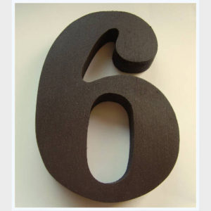 "6" dřevěné domovní číslo v.10 cm