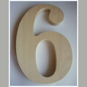 "6" dřevěné domovní číslo v.18 cm